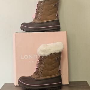 LONDON FOG Toddler Girls Enfield Warm Boot Size 10  NWB